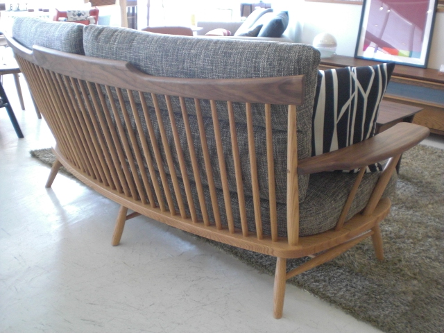 ウィンザーソファ入荷 | ソファ | PLANTS 郡山市のインテリアショップ